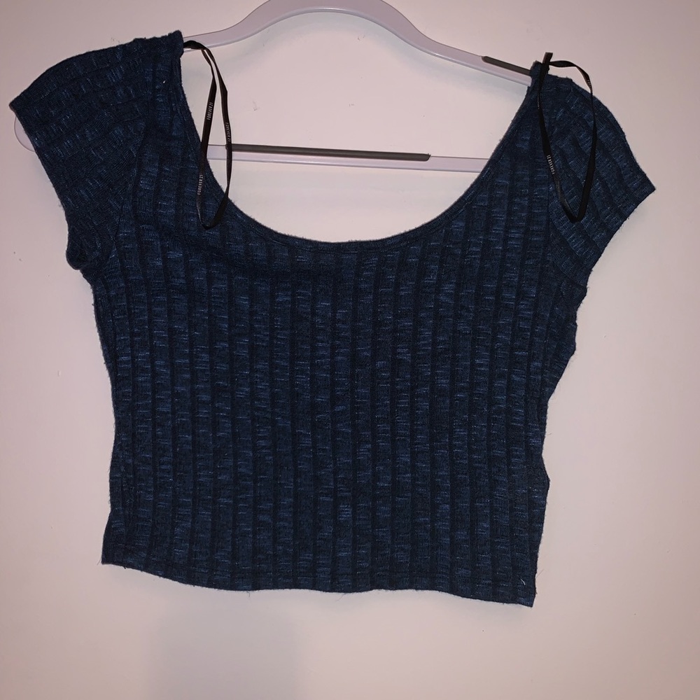 blue ribbed top